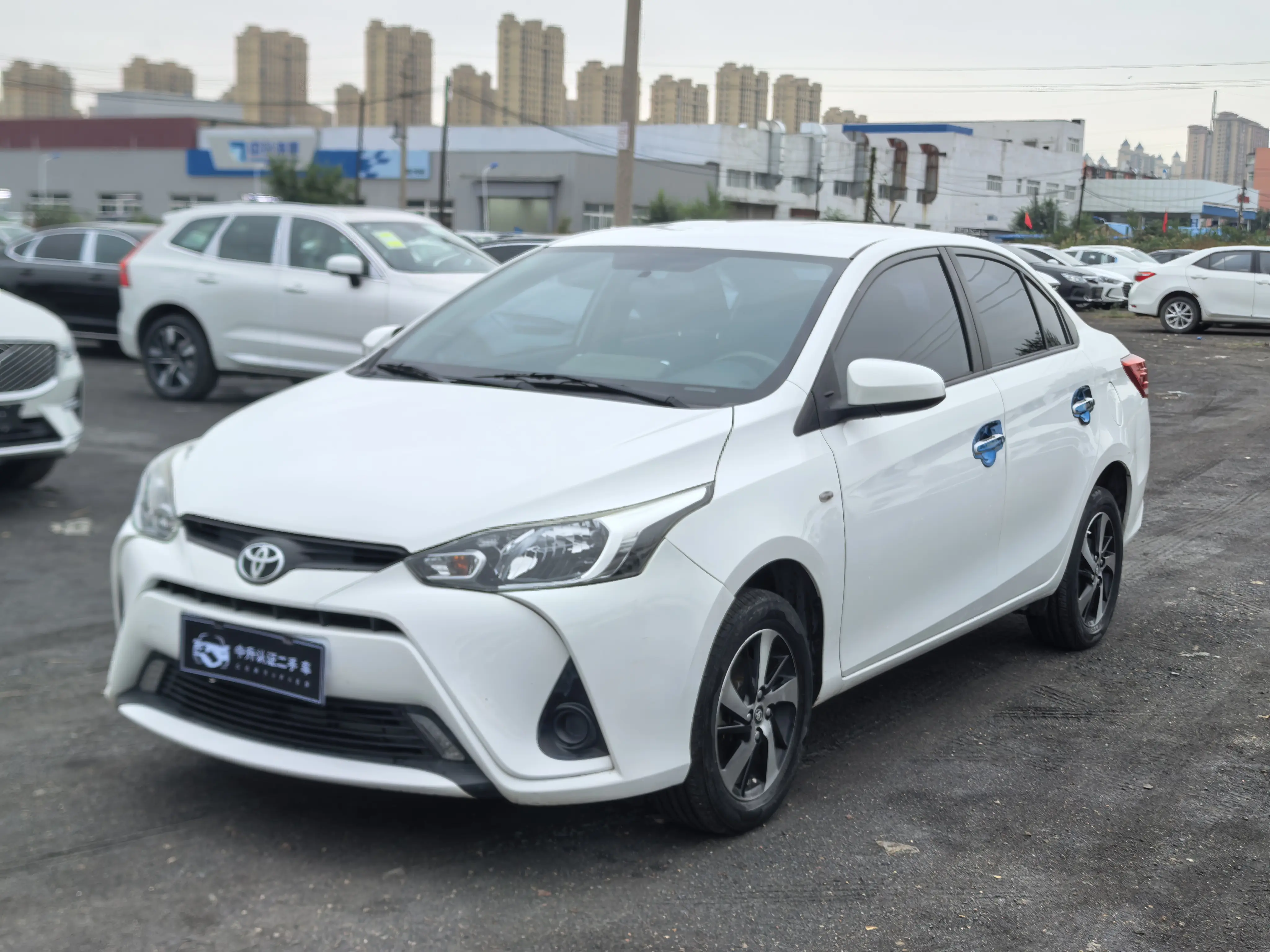 Toyota Yaris III Рестайлинг 2