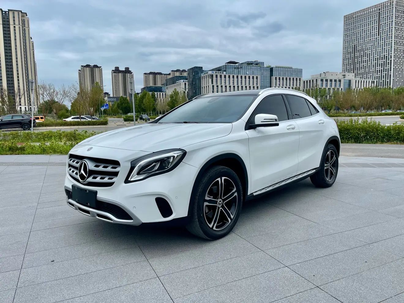 Mercedes-Benz Gla №20560537 2018