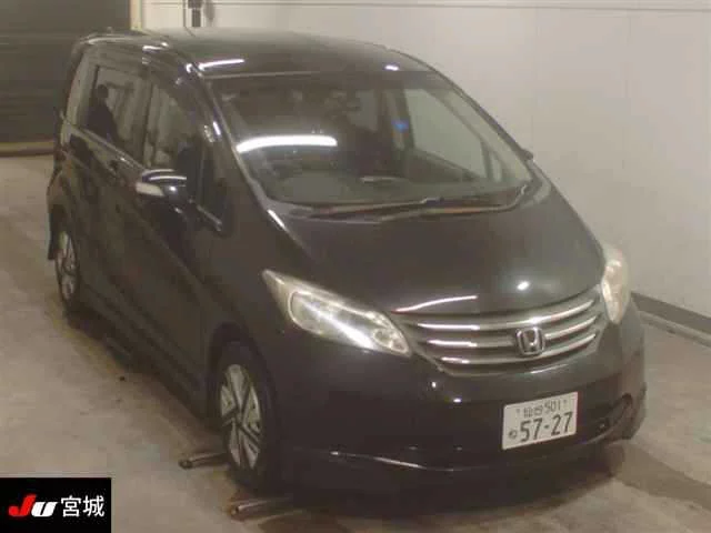 Honda Freed Лот № 2009