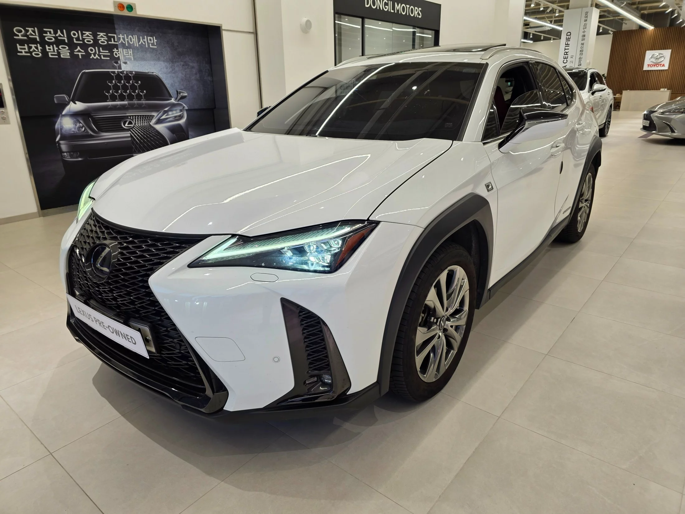 Lexus UX I