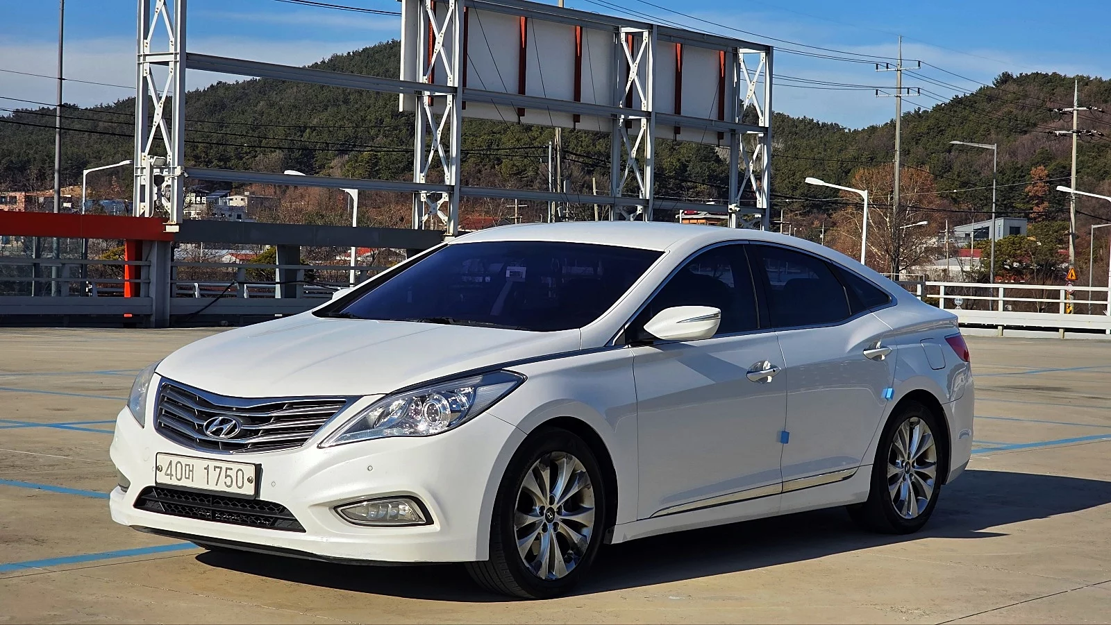 Hyundai Grandeur 2012