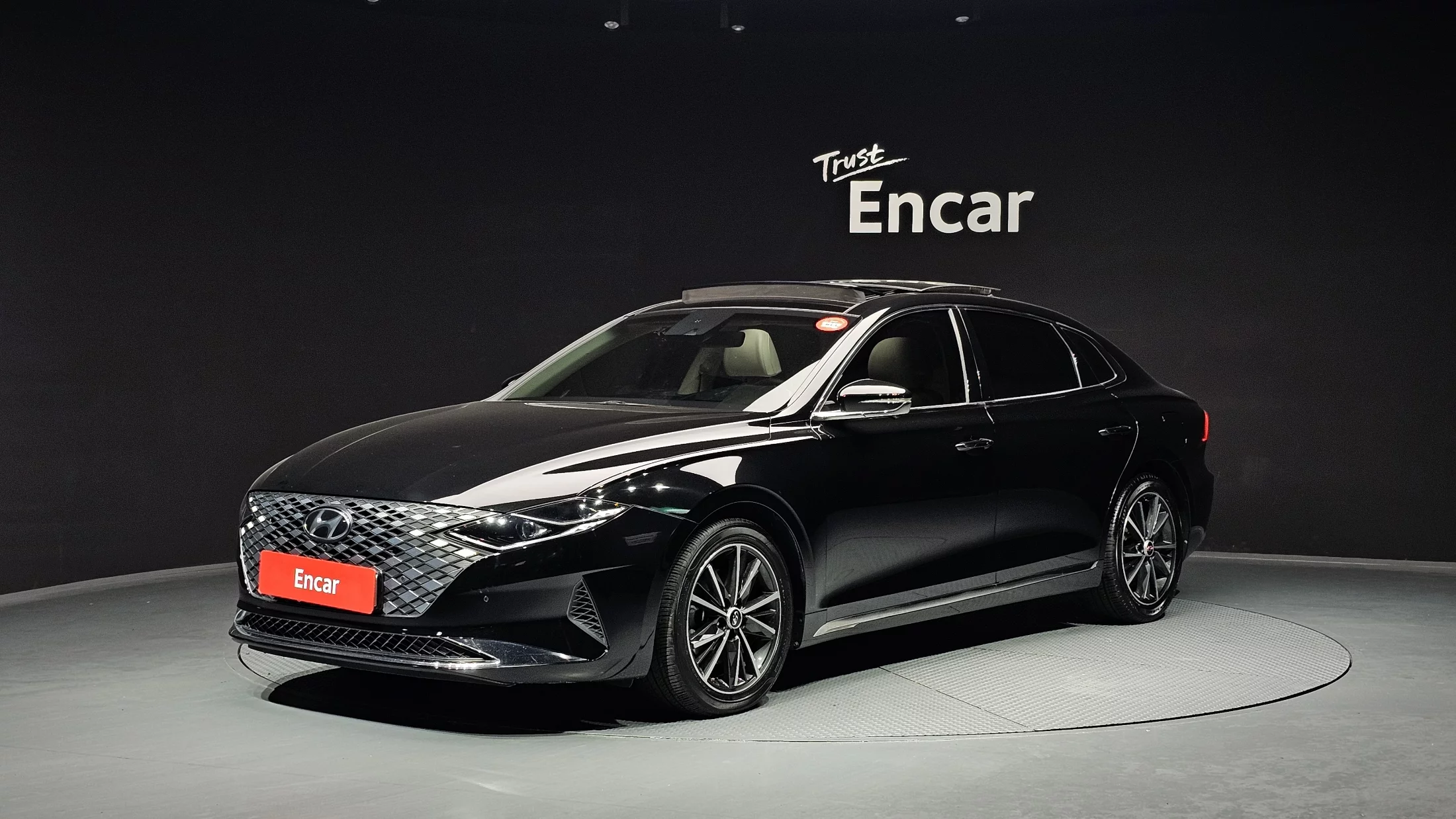Hyundai Grandeur 2.5 Le Blanc 2021