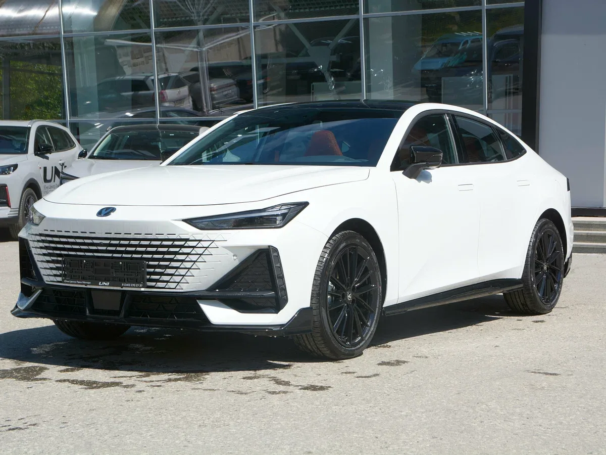 Changan UNI-V I