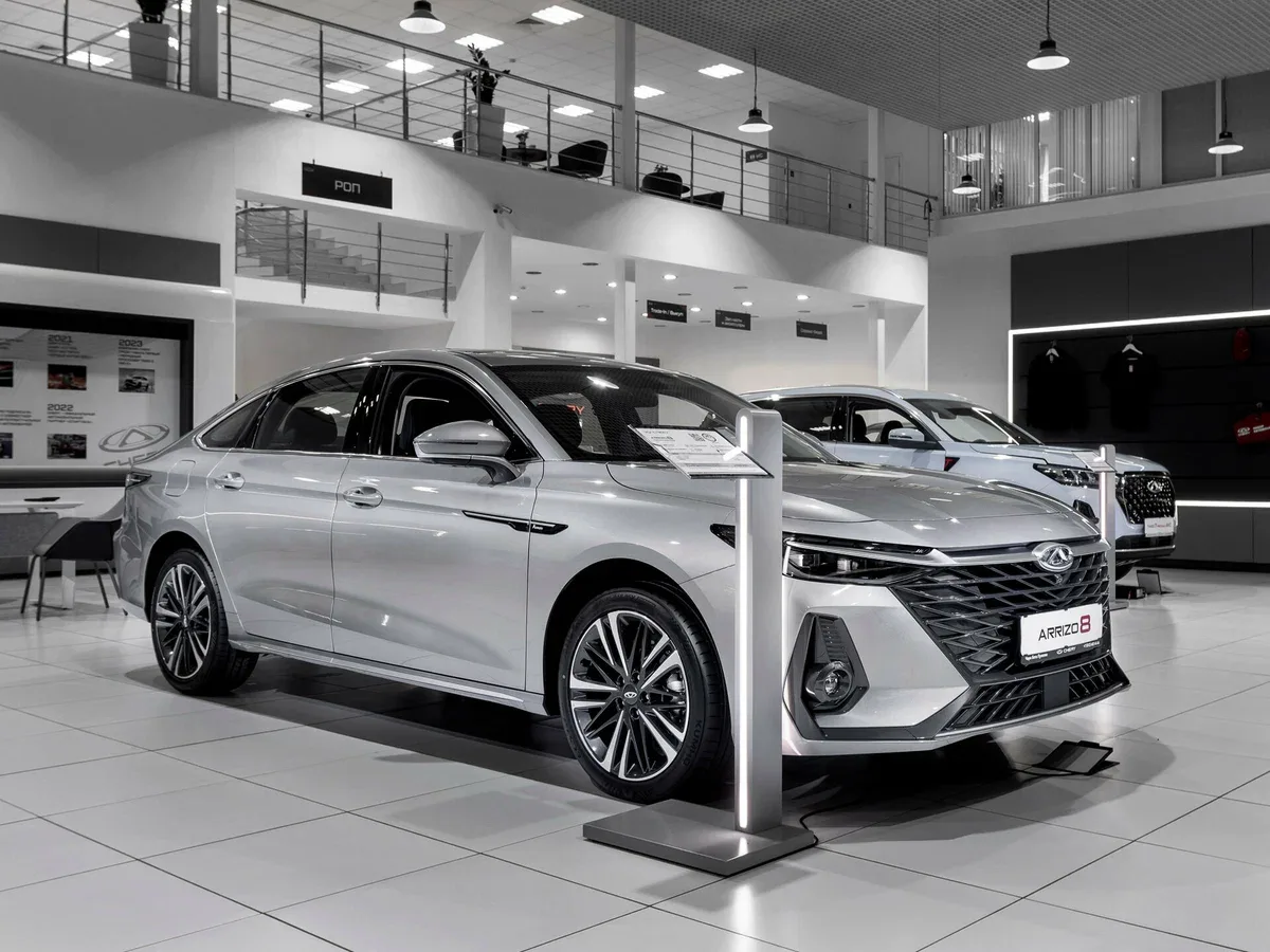 Chery Arrizo 8