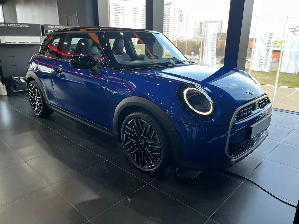 Mini Hatch IV (F65/F66/J01)