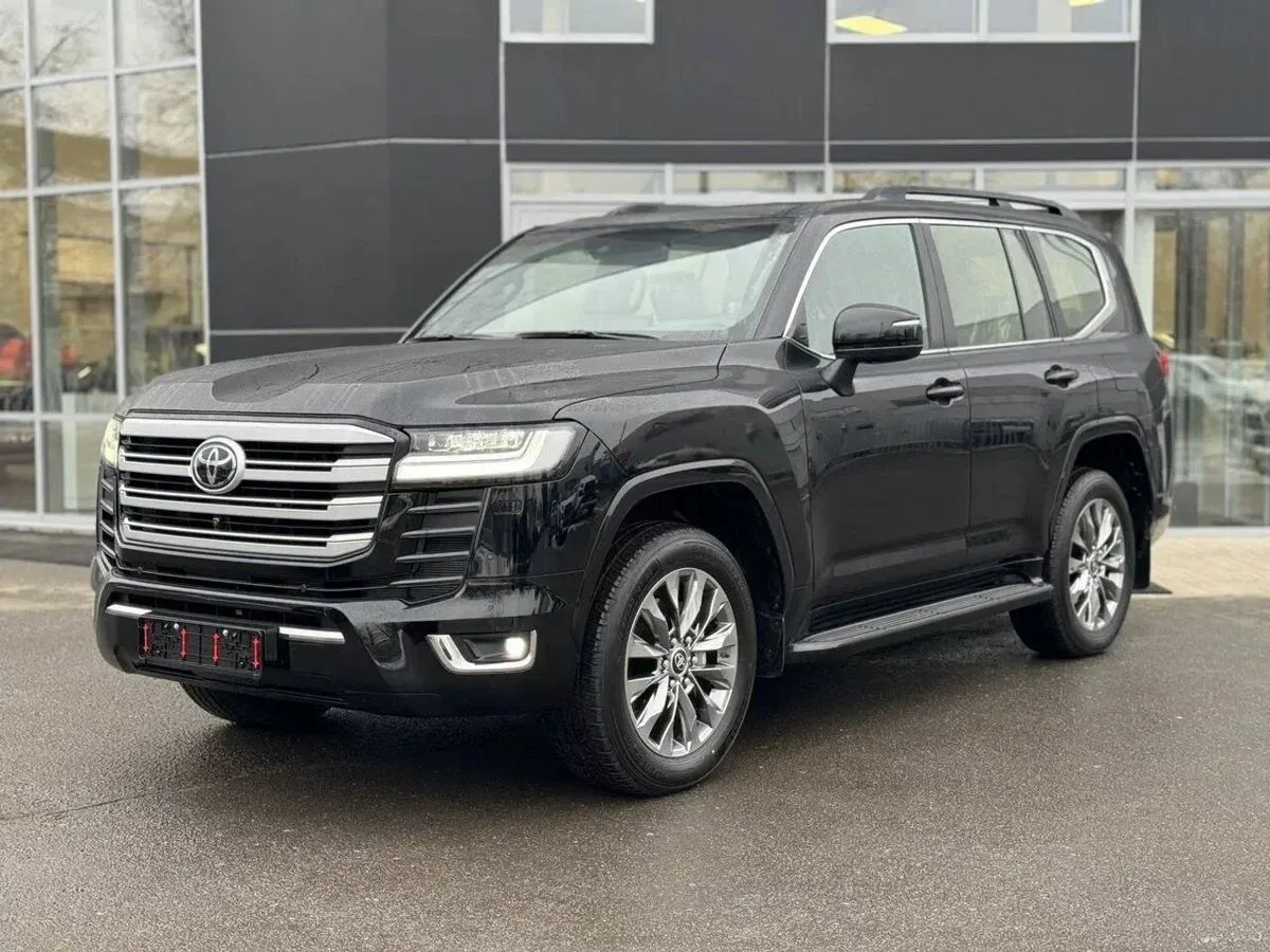 Toyota Land Cruiser 300 Series