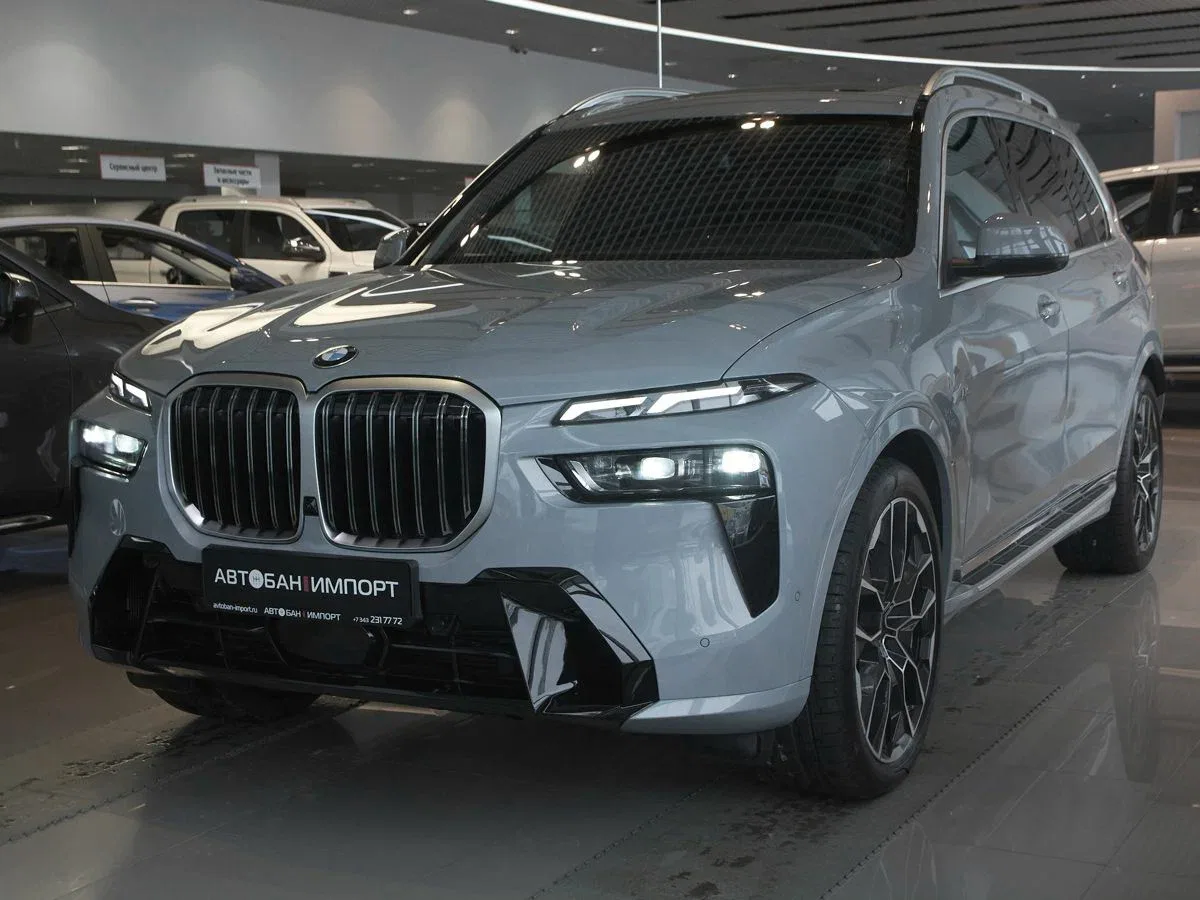 BMW X7 I (G07) Рестайлинг