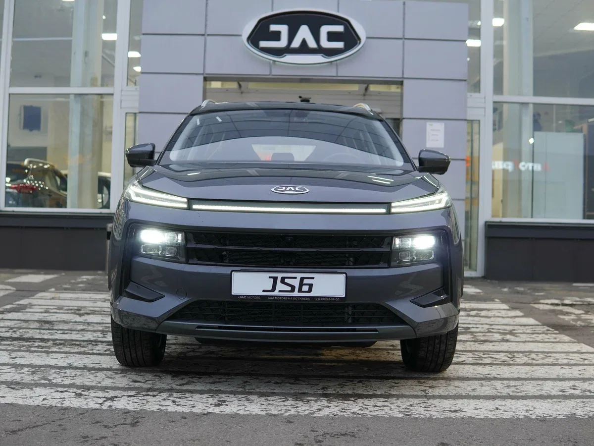 JAC JS6