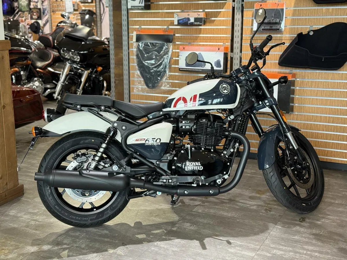 Royal Enfield Shotgun