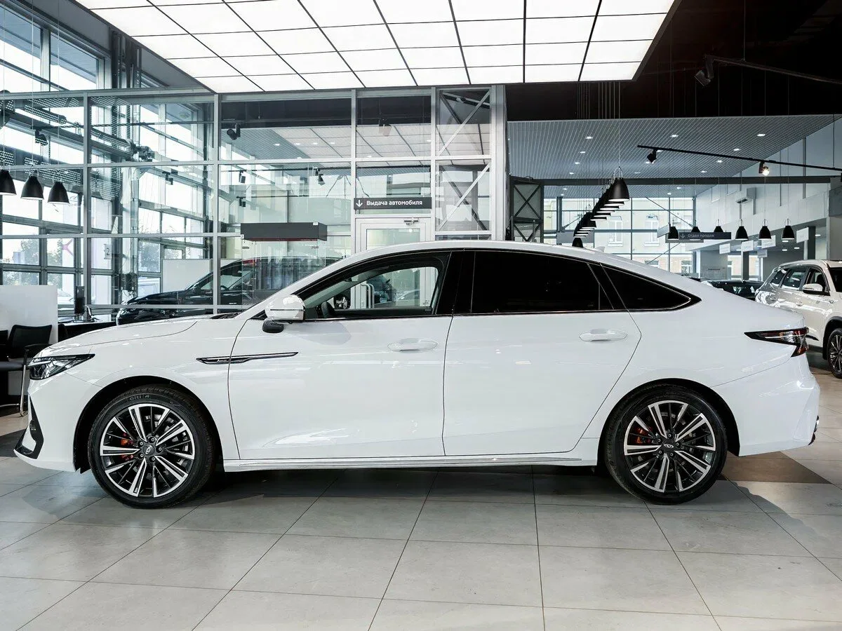 Chery Arrizo 8