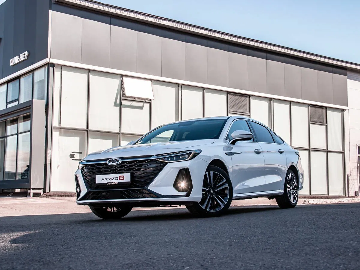 Chery Arrizo 8