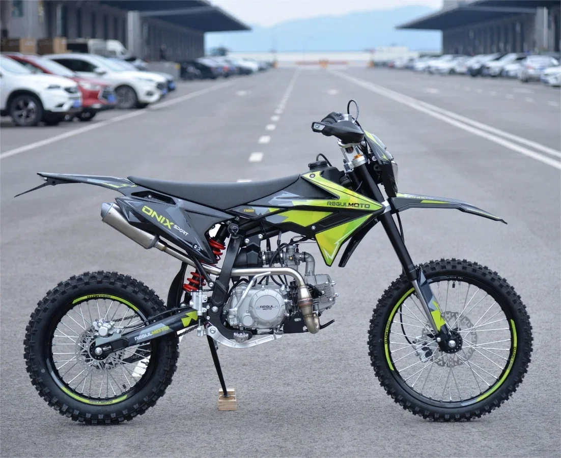 Regulmoto Onix