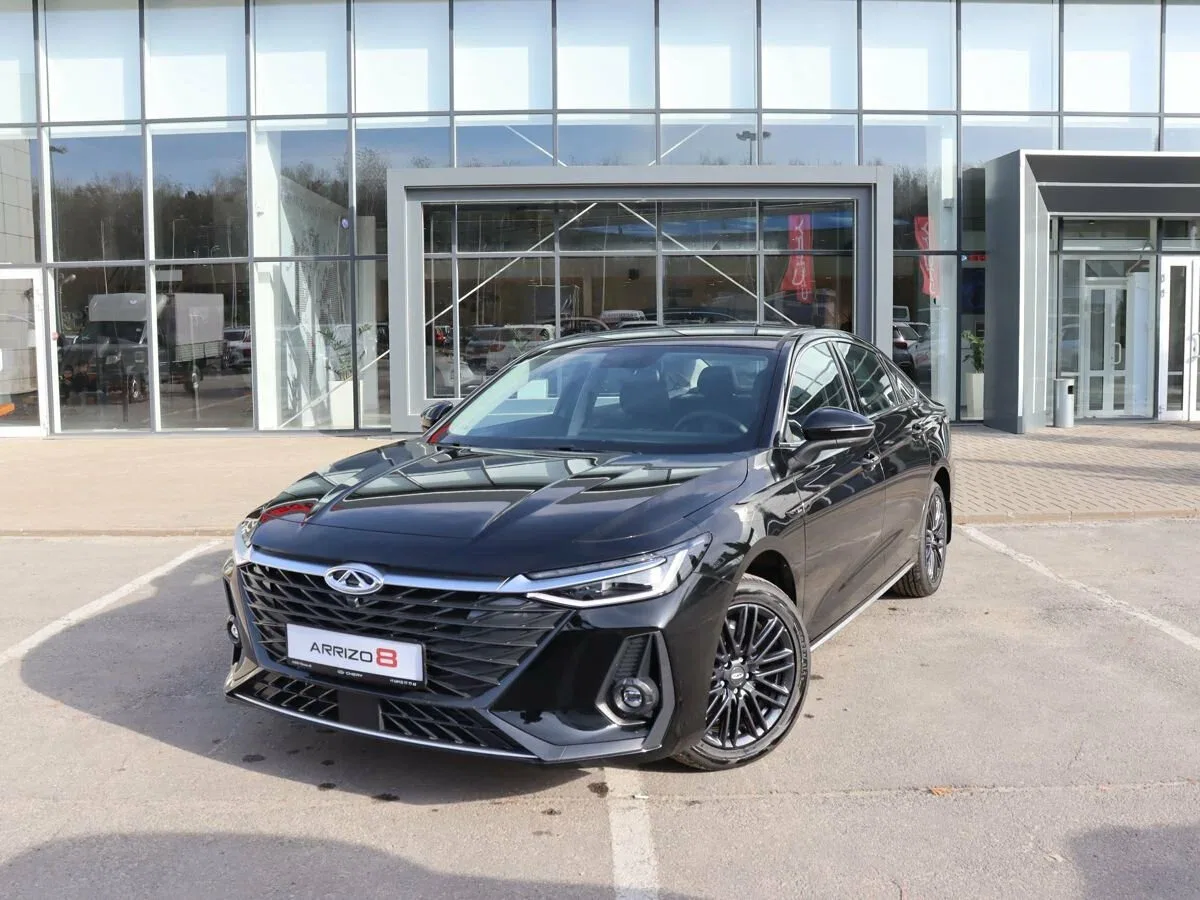 Chery Arrizo 8