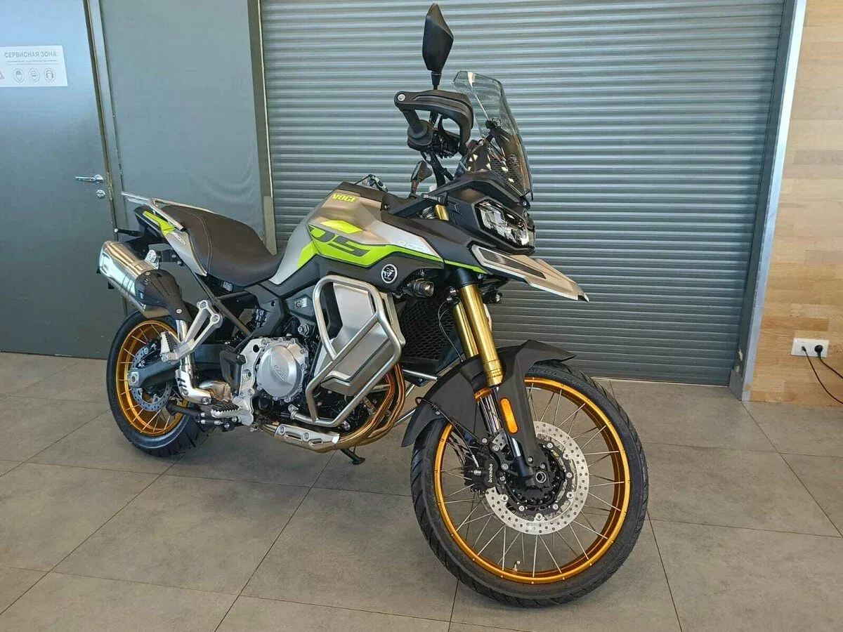 Voge DS900X