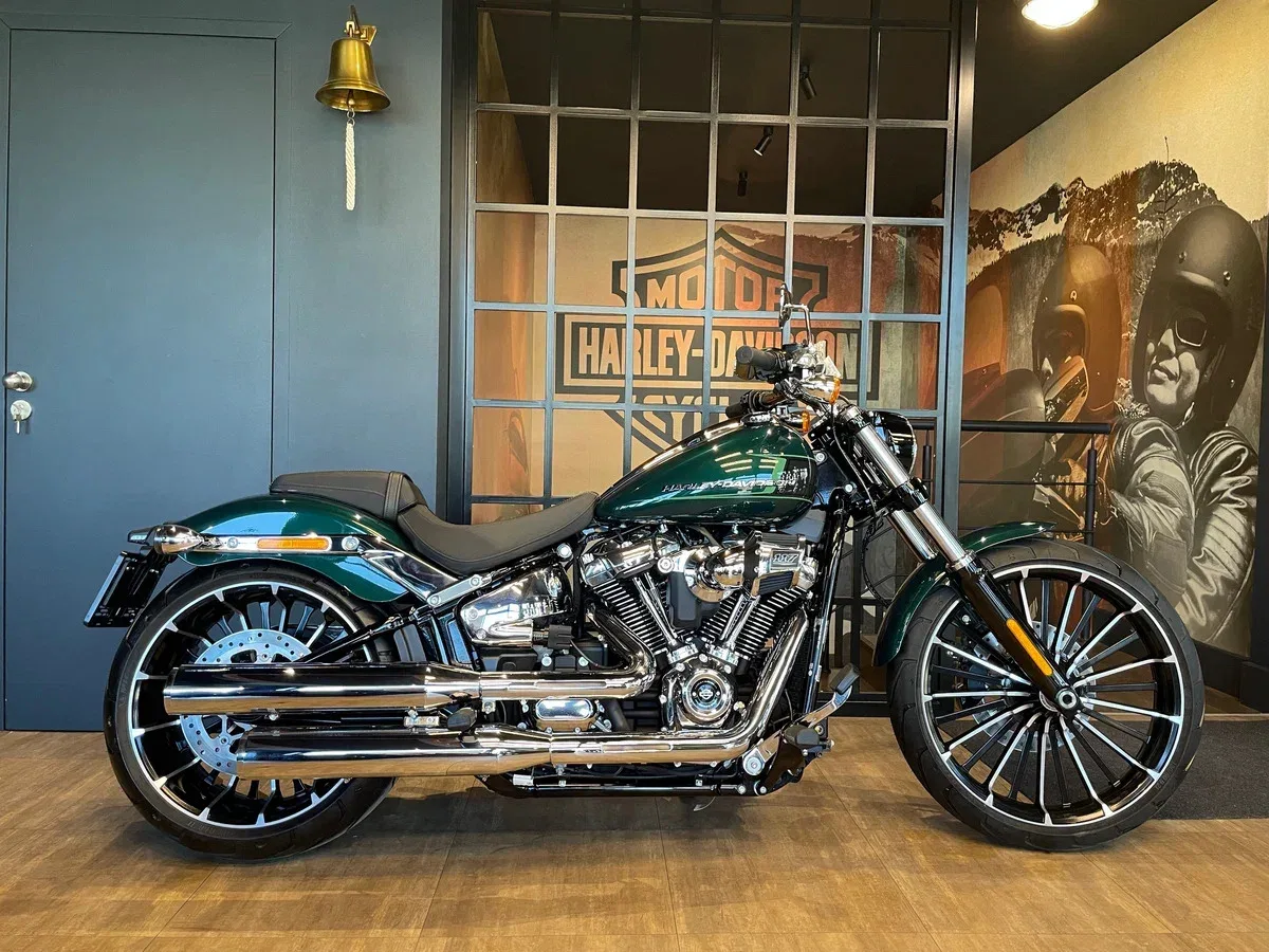 Harley-Davidson Breakout