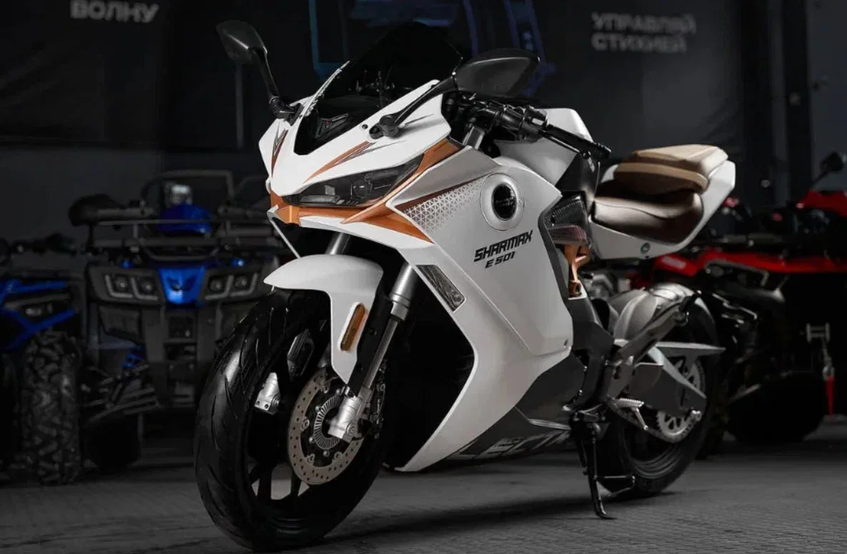 Sharmax E-GP501