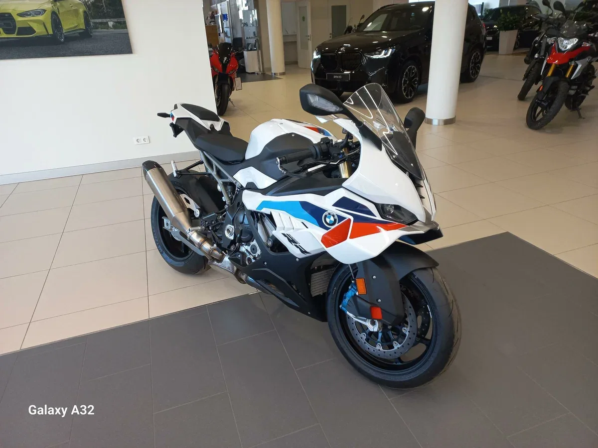 BMW S 1000 RR