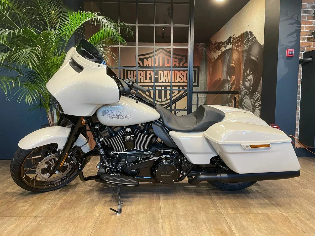 Harley-Davidson Street Glide ST