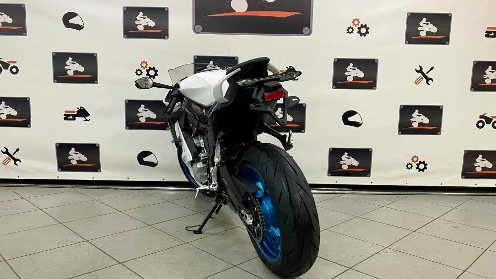 CFMoto 675SR-R