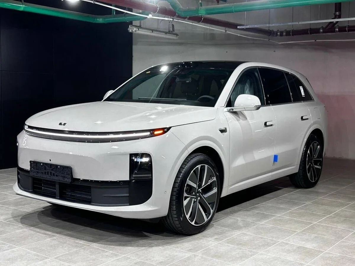 Li Auto (Lixiang) L6
