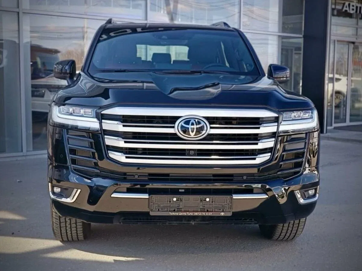 Toyota Land Cruiser 300 Series