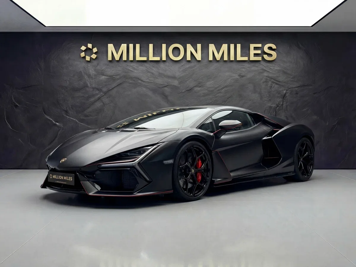 Lamborghini Revuelto