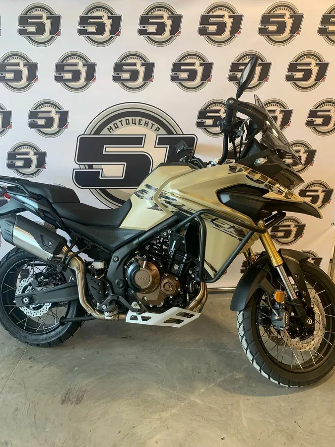 Voge 625DSX