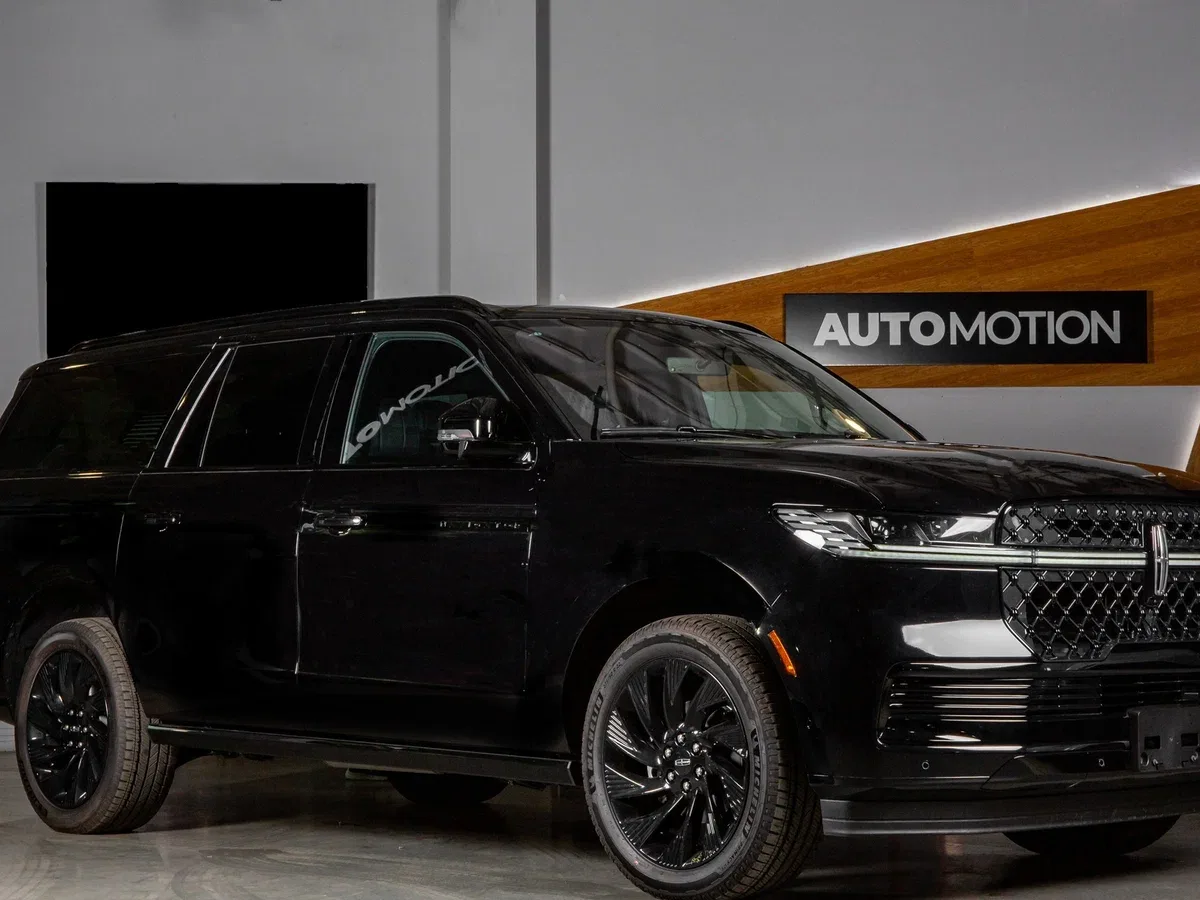 Lincoln Navigator V