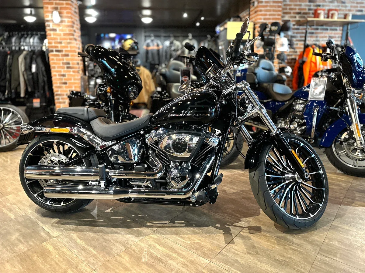 Harley-Davidson Breakout