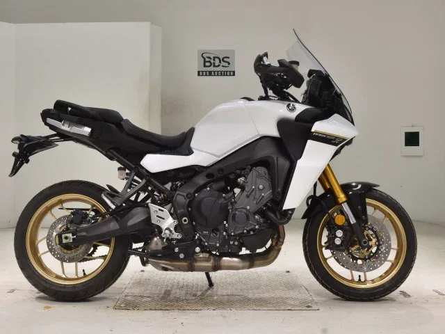 Yamaha MT-09 Tracer