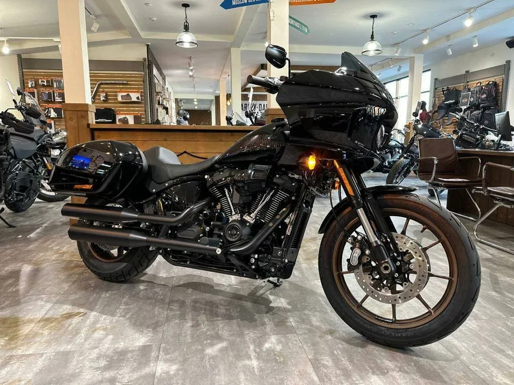 Harley-Davidson Low Rider ST