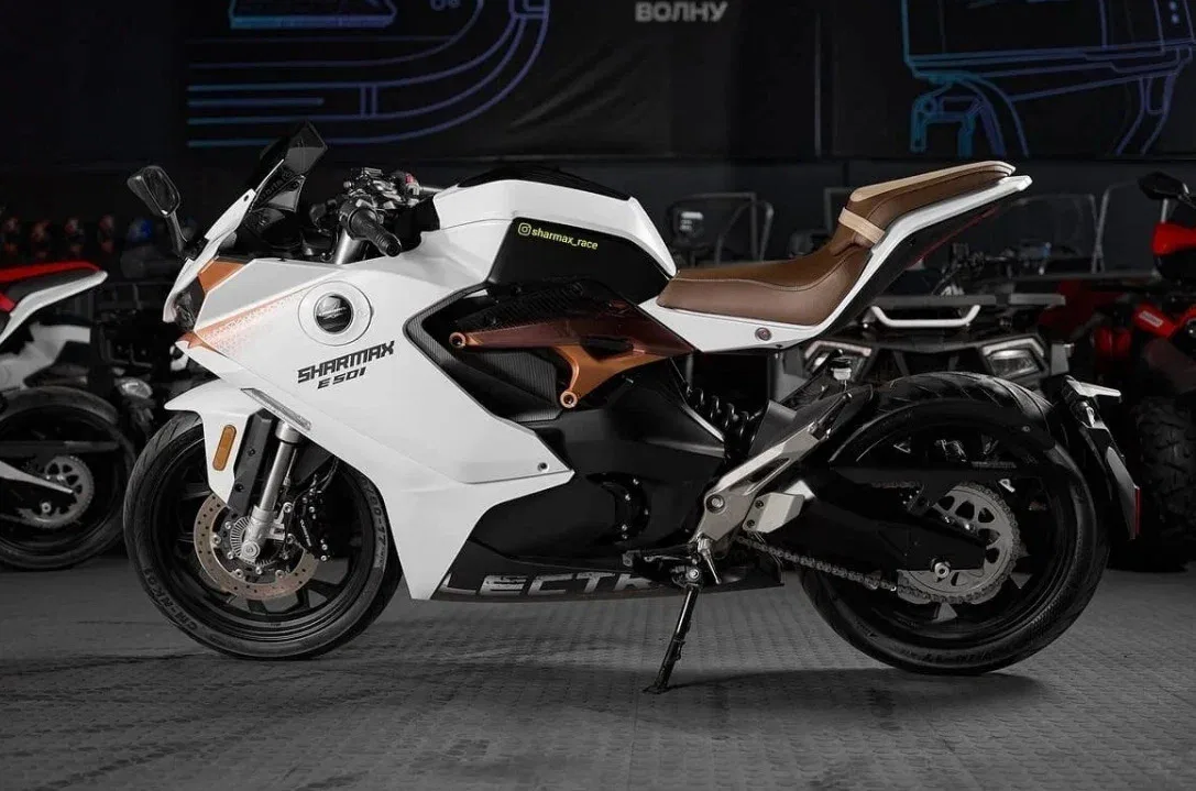 Sharmax E-GP501