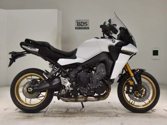 Yamaha MT-09 Tracer