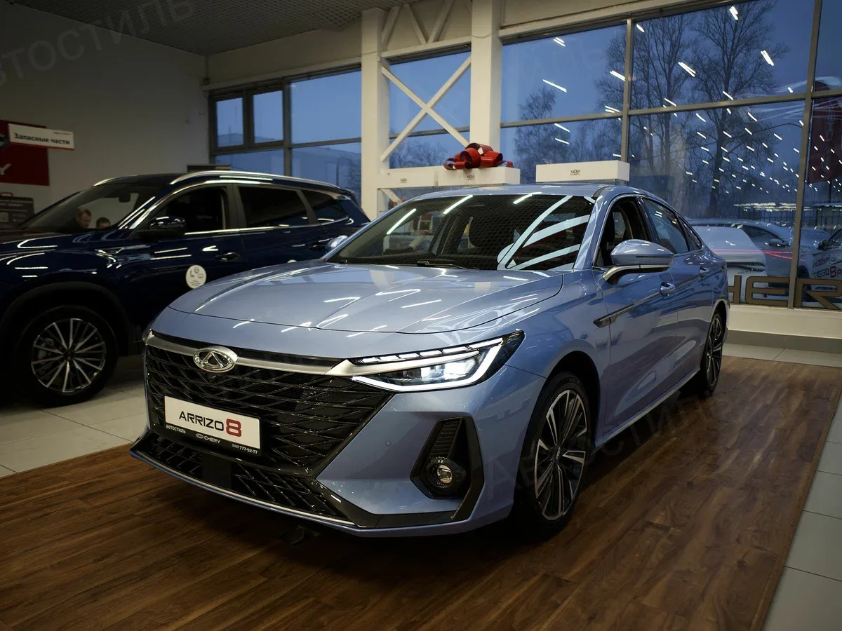 Chery Arrizo 8