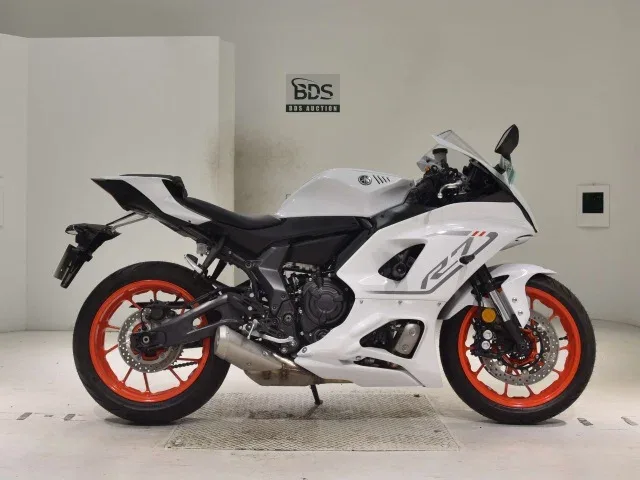 Yamaha YZF-R7