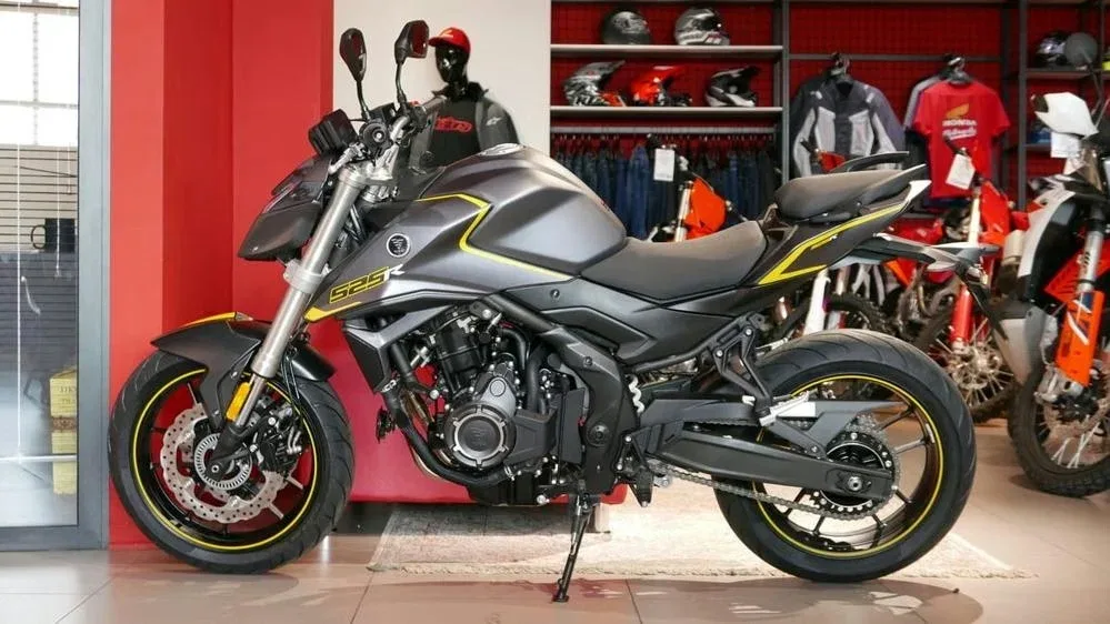 Voge 525R