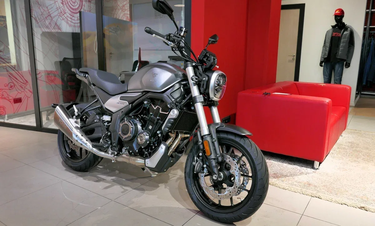 Voge 525AC