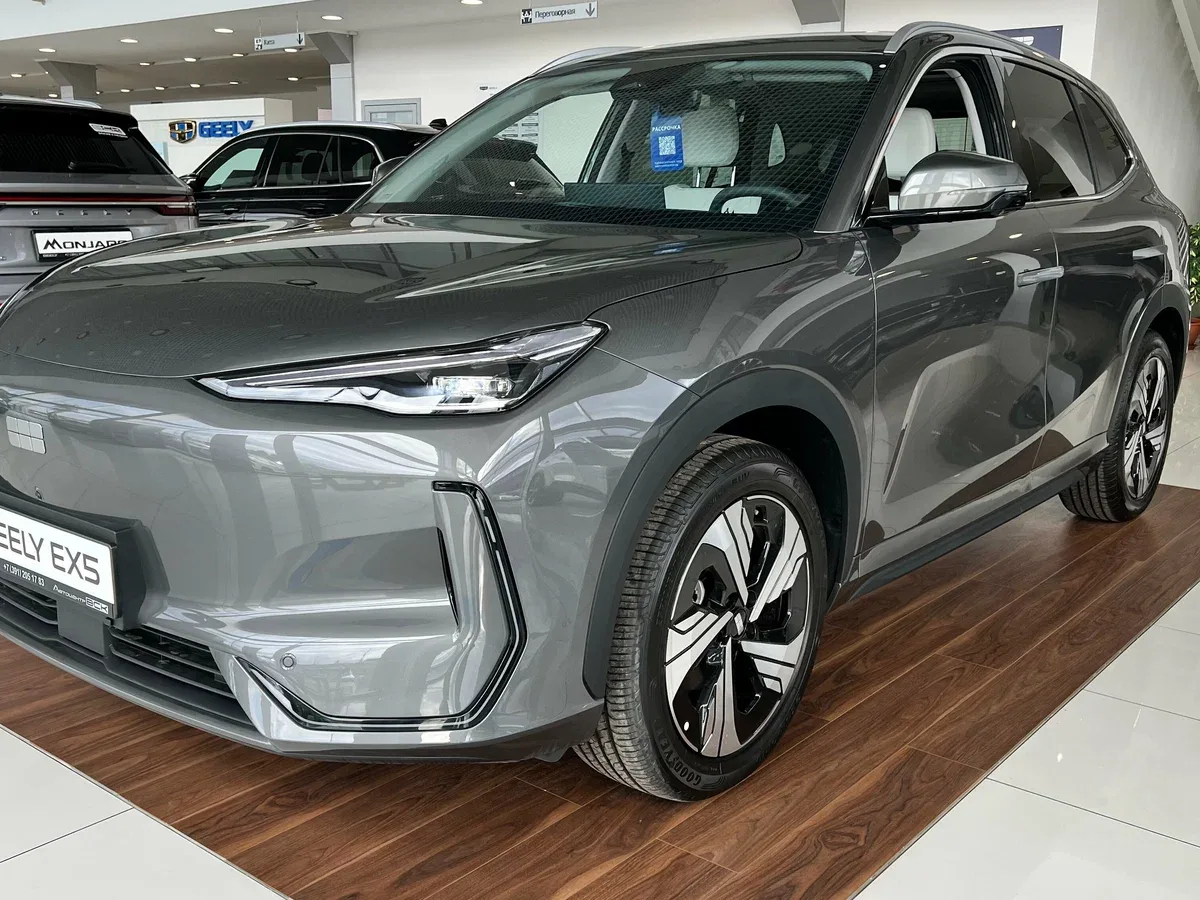 Geely EX5