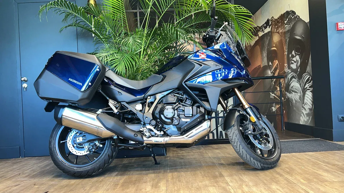 Honda NT1100
