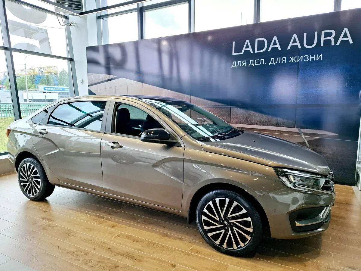 Lada (ВАЗ) Aura