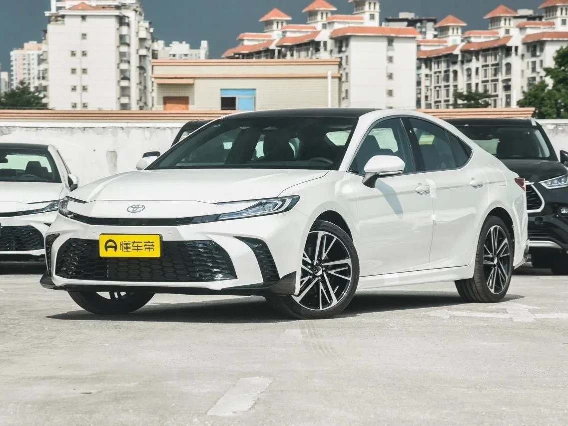 Toyota Camry IX (XV80) China Market
