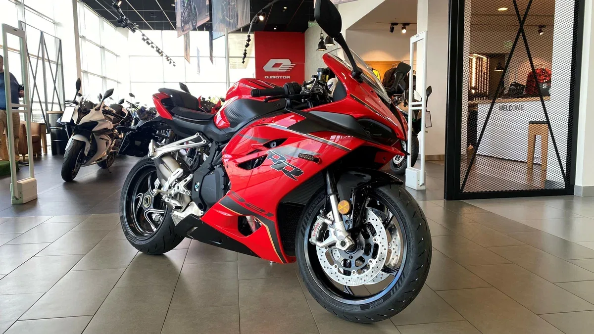 QJMotor SRK 921 RR