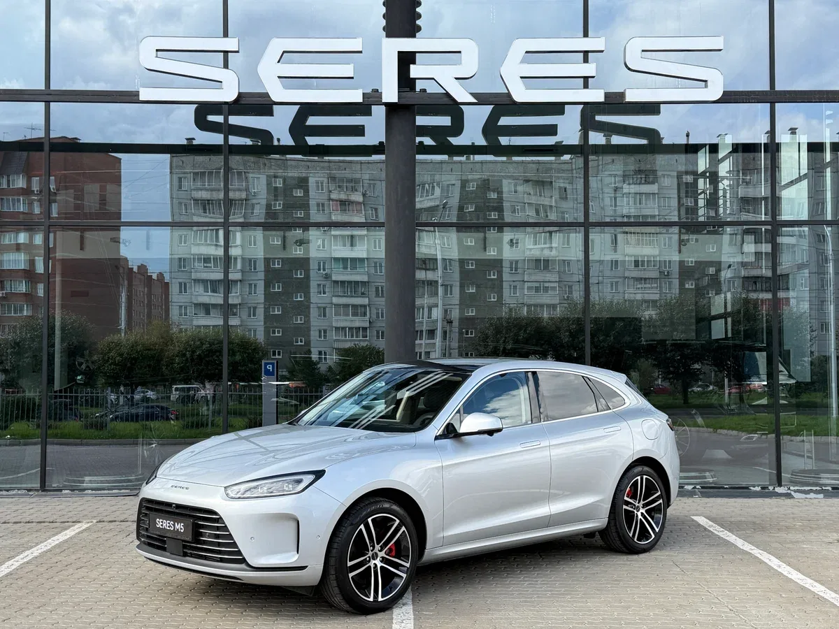Seres M5