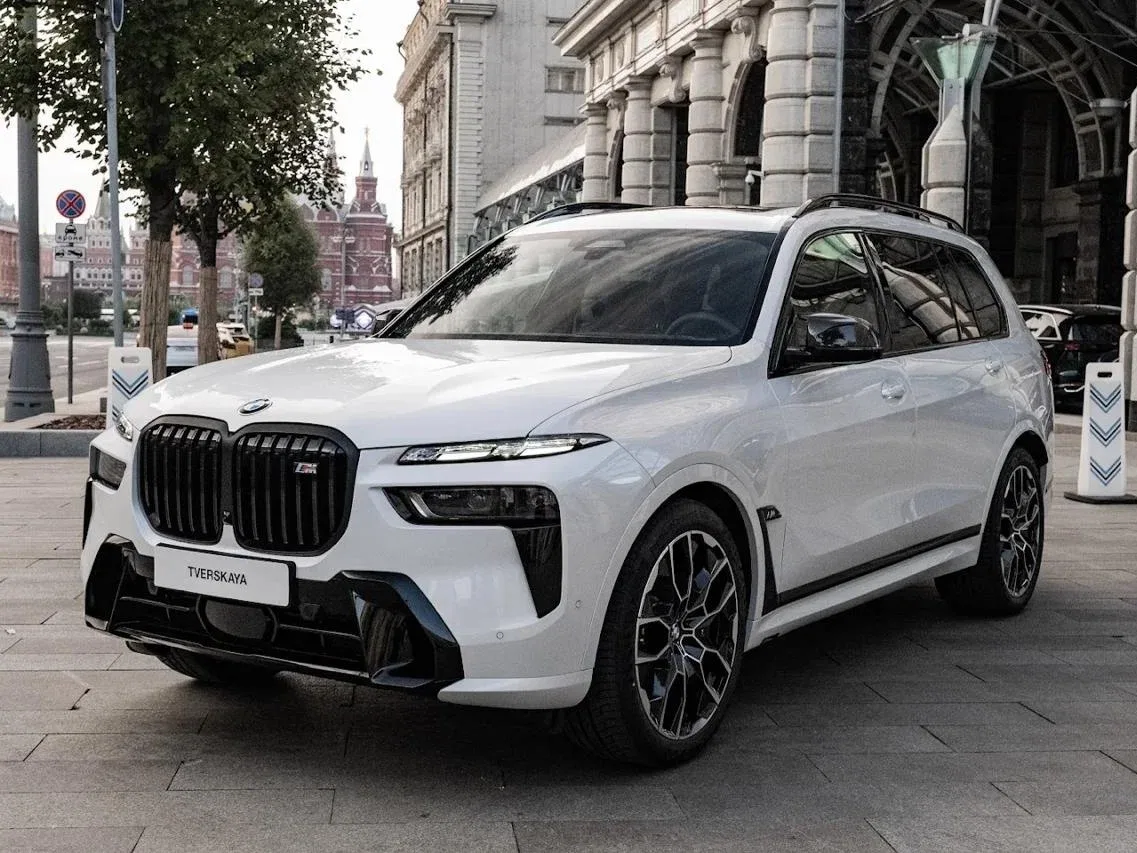 BMW X7 I (G07) Рестайлинг
