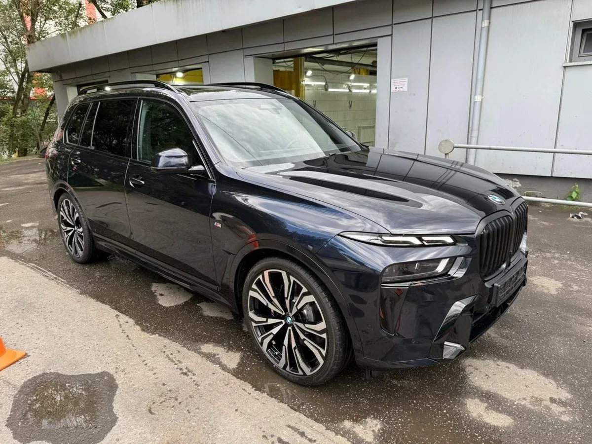 BMW X7 I (G07) Рестайлинг