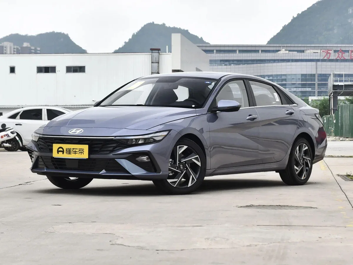 Hyundai Elantra VII (CN7) Рестайлинг