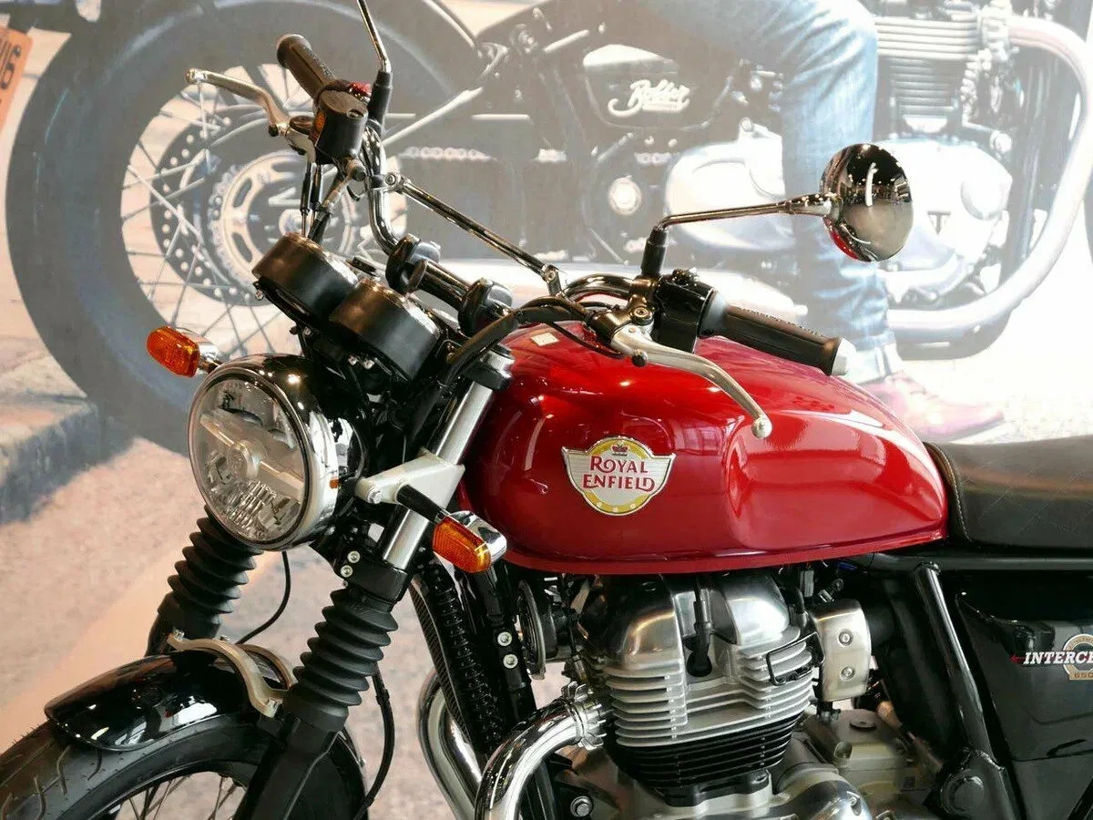 Royal Enfield INT650
