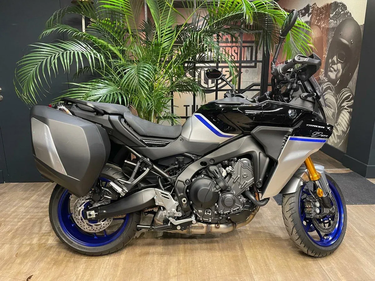 Yamaha MT-09 Tracer