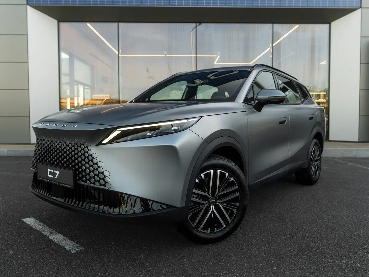 Omoda C7