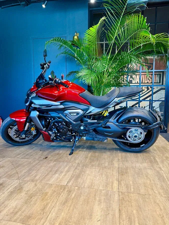 Ducati XDiavel